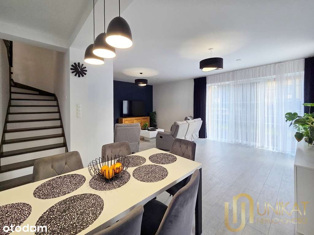 Nowodworce - Bliźniak na zamkniętym osiedlu-8