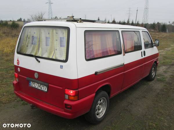 Volkswagen Caravelle - 2