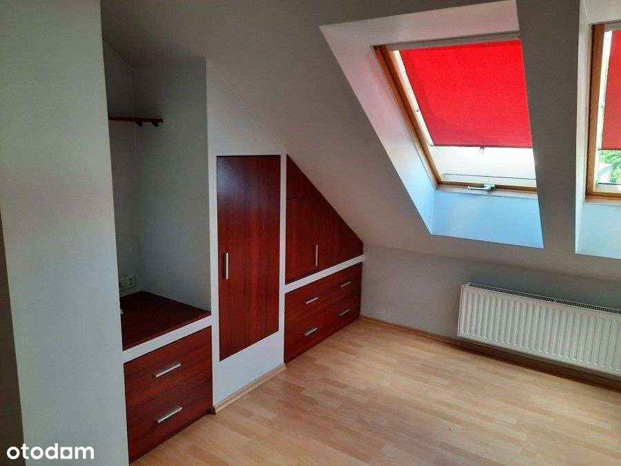 Przestronne i wygodne dwupoziomowe z garażem!-15