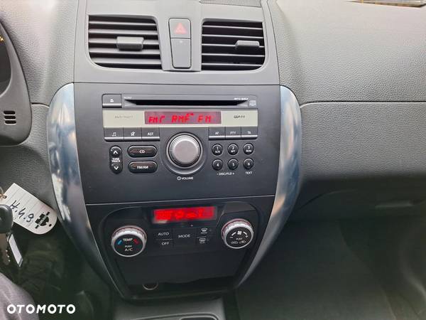 Fiat Sedici 1.6 16V 4x4 Emotion - 8
