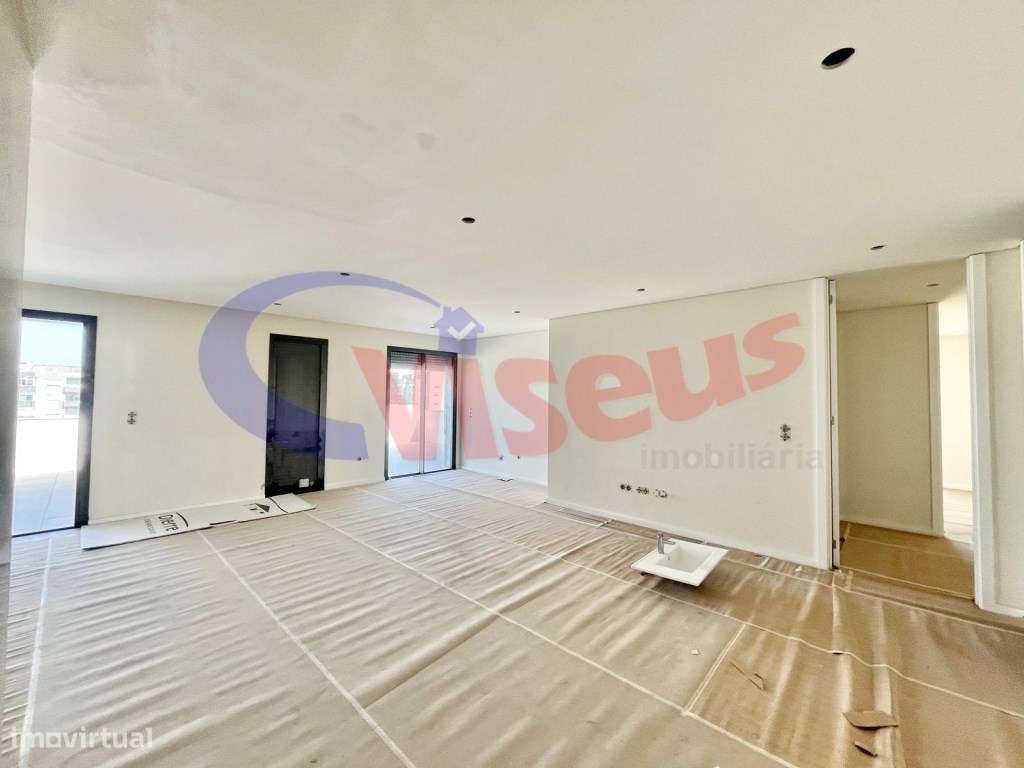 Apartamento T3 Penthouse Coimbrões - Grande imagem: 4/32