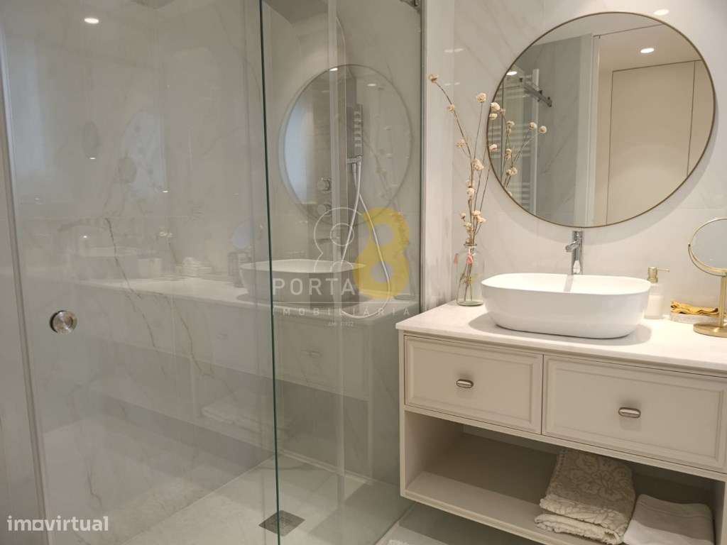 Luxuoso Apartamento T3 na Boavista frente ao Rosario-23