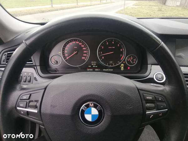 BMW Seria 5 - 16