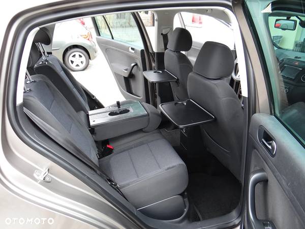 Volkswagen Golf Plus 1.6 TDI Highline - 38