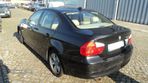 BMW 320i 4P 2006 - Para Peças - 10