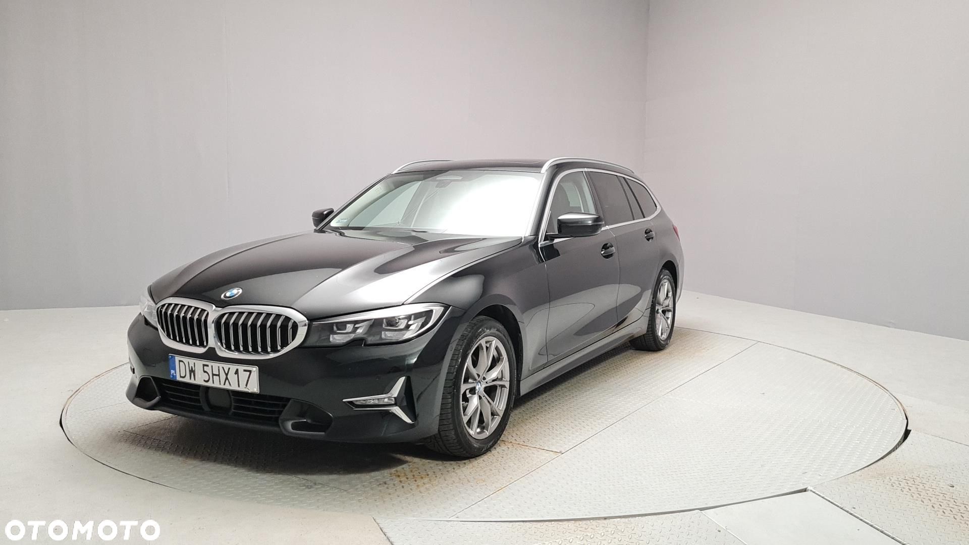 BMW Seria 3 320d xDrive Luxury Line - 1