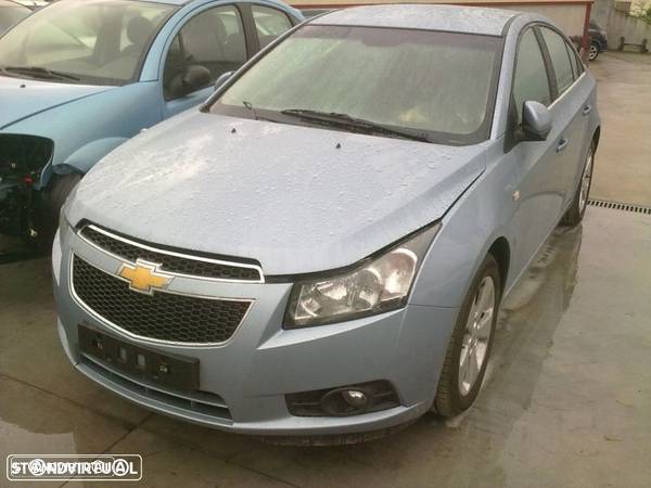 Traseira / Frente /Interior Chevrolet Cruze 2011 - 1