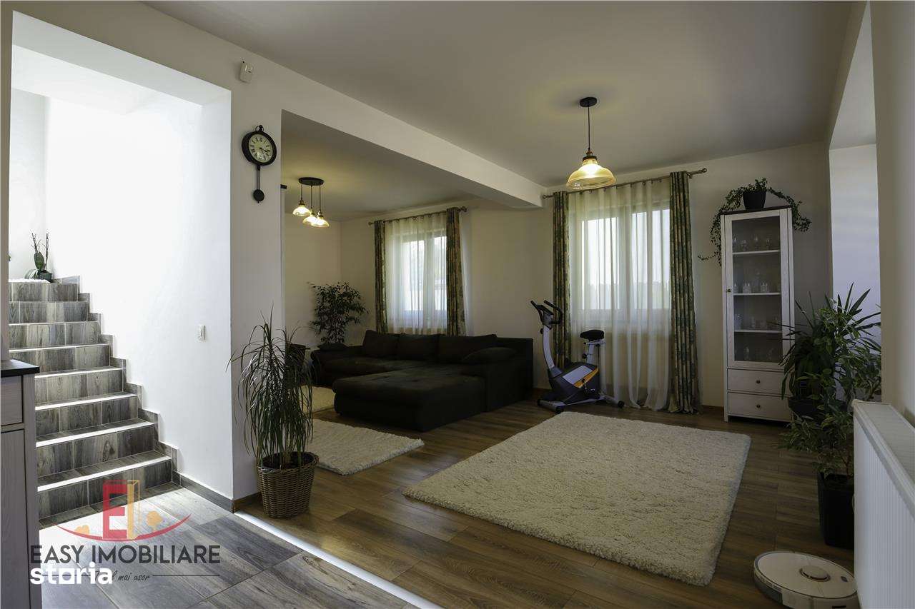 Casa cu 3 dormitoare, LA CHEIE, gazon, 685mp, asfalt, Sancraiu de Mure - Imagine principală: 4/19