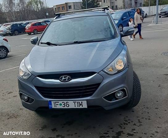 Hyundai ix35 2.0 CRDi 4WD Style - 1