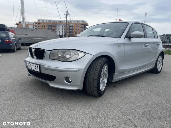 BMW Seria 1 120d - 1