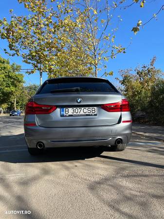 BMW Seria 5 520d Touring Aut. Sport Line - 14