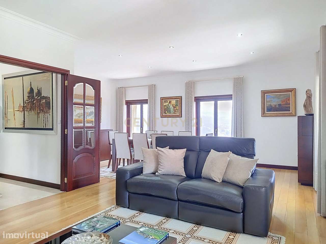 Luxuosa Moradia com Vista Panorâmica em Arcos de Valdevez-30