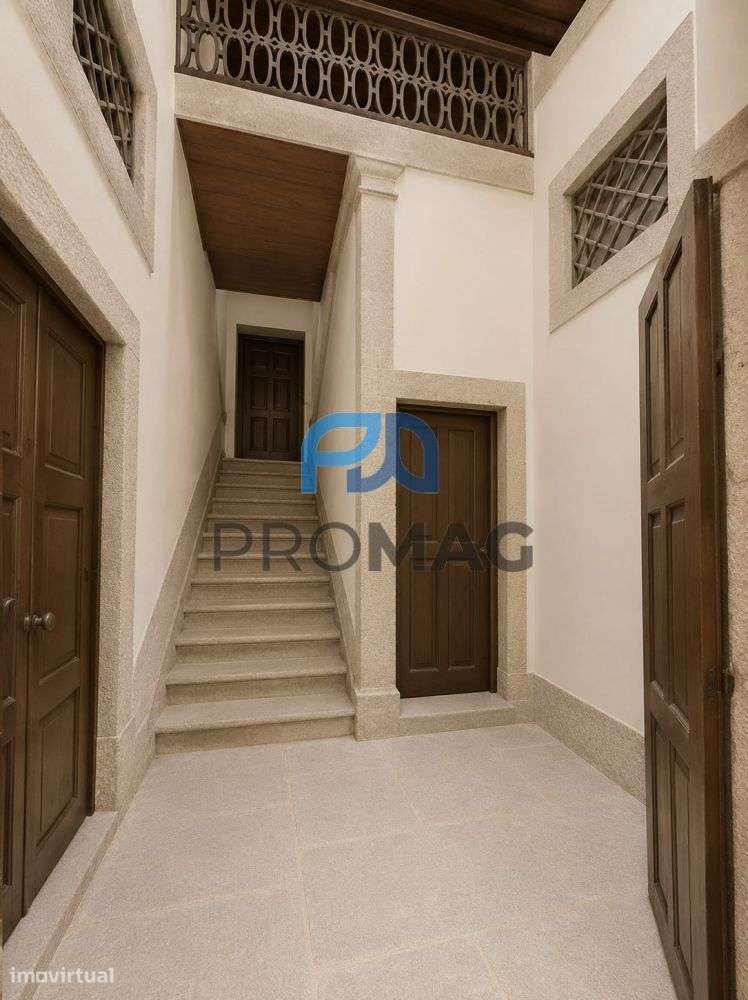 Prédio com Comércio - Baixa do Porto-10