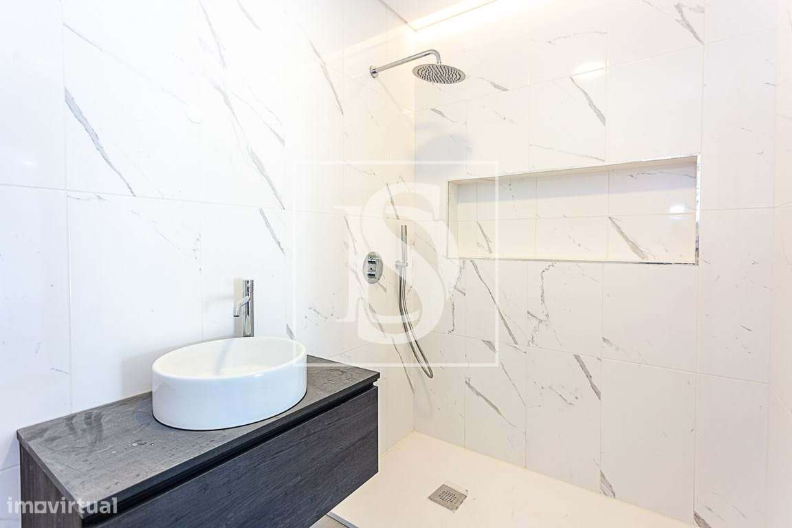 Moradia T4 moderna e exclusiva em  Tavira!-19