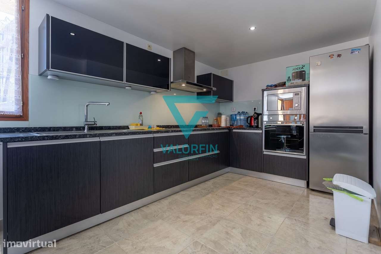 Moradia T5 c/ 1818 m² de Terreno - CAXARIAS / OURÉM-21