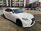 Lexus IS 300h F SPORT - 2