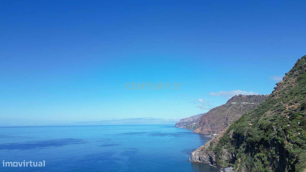 Moradia Moderna de Luxo com Vista Deslumbrante sobre o Atlântico – Sít-30