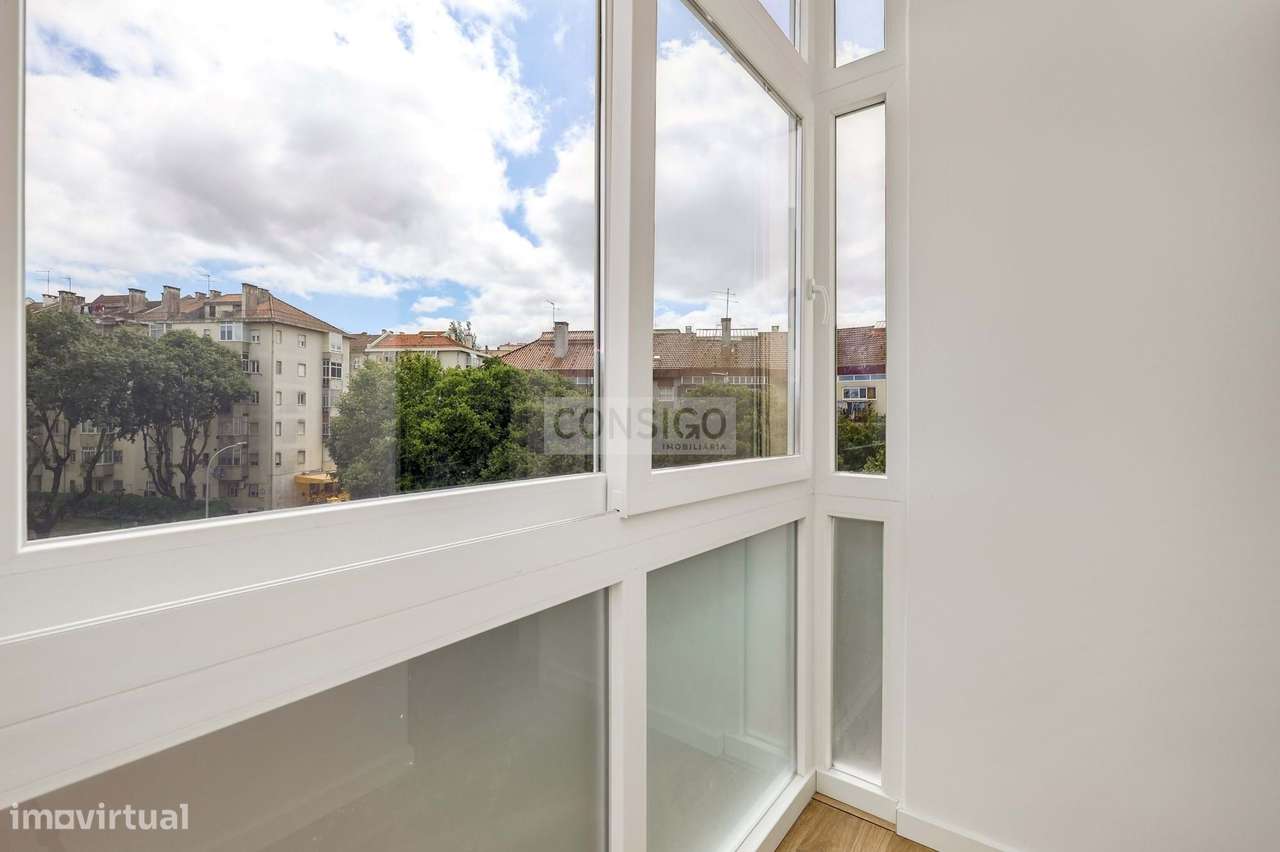 Apartamento t1 à venda na Rua Dom Dinis-14