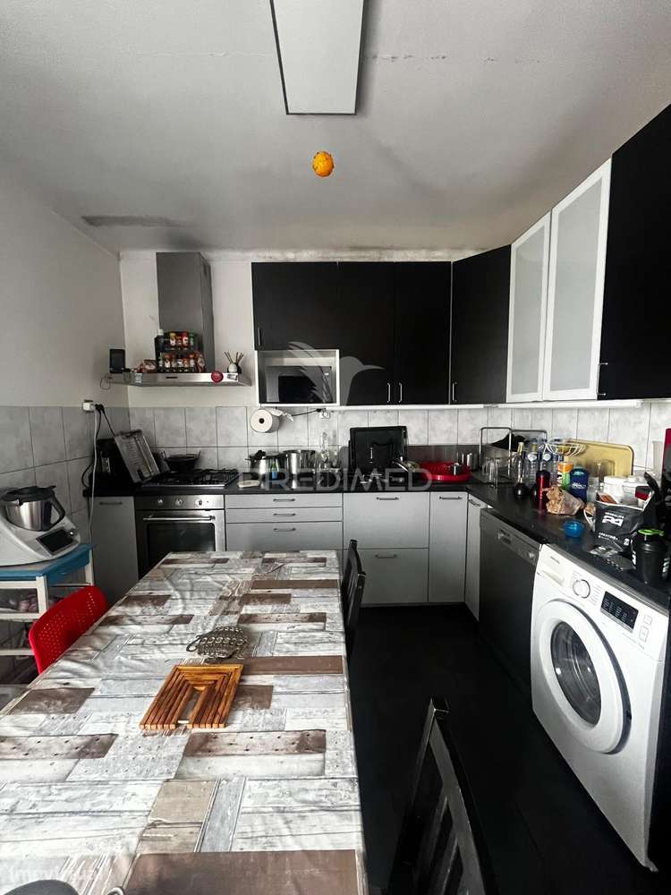 Moradia T5 Bi-Familiar - Grande imagem: 5/24