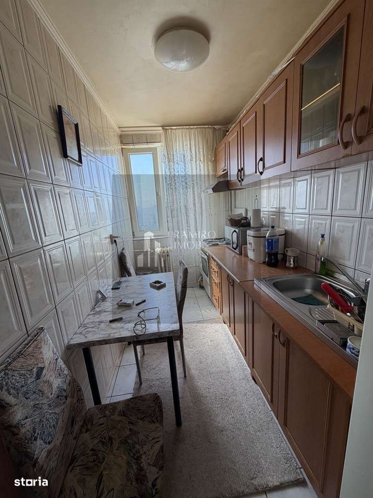 Apartament 2 camere decomandat Alexandru Obregia / Turnu Magurele xyz