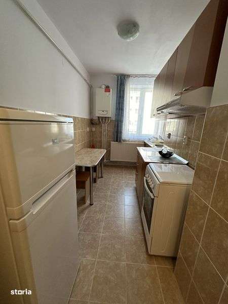 Inchiriez Garsoniera 35 mp - Imagine principală: 5/8