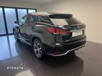 Lexus RX - 8