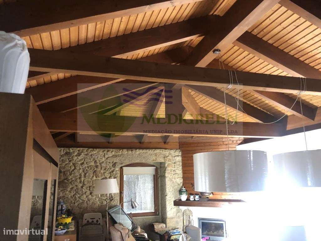 MORADIA T4 | SANTA CRUZ, VALE DE CAMBRA-19