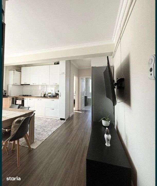 apartament cu 2 camere,etaj intermediar - Imagine principală: 1/7