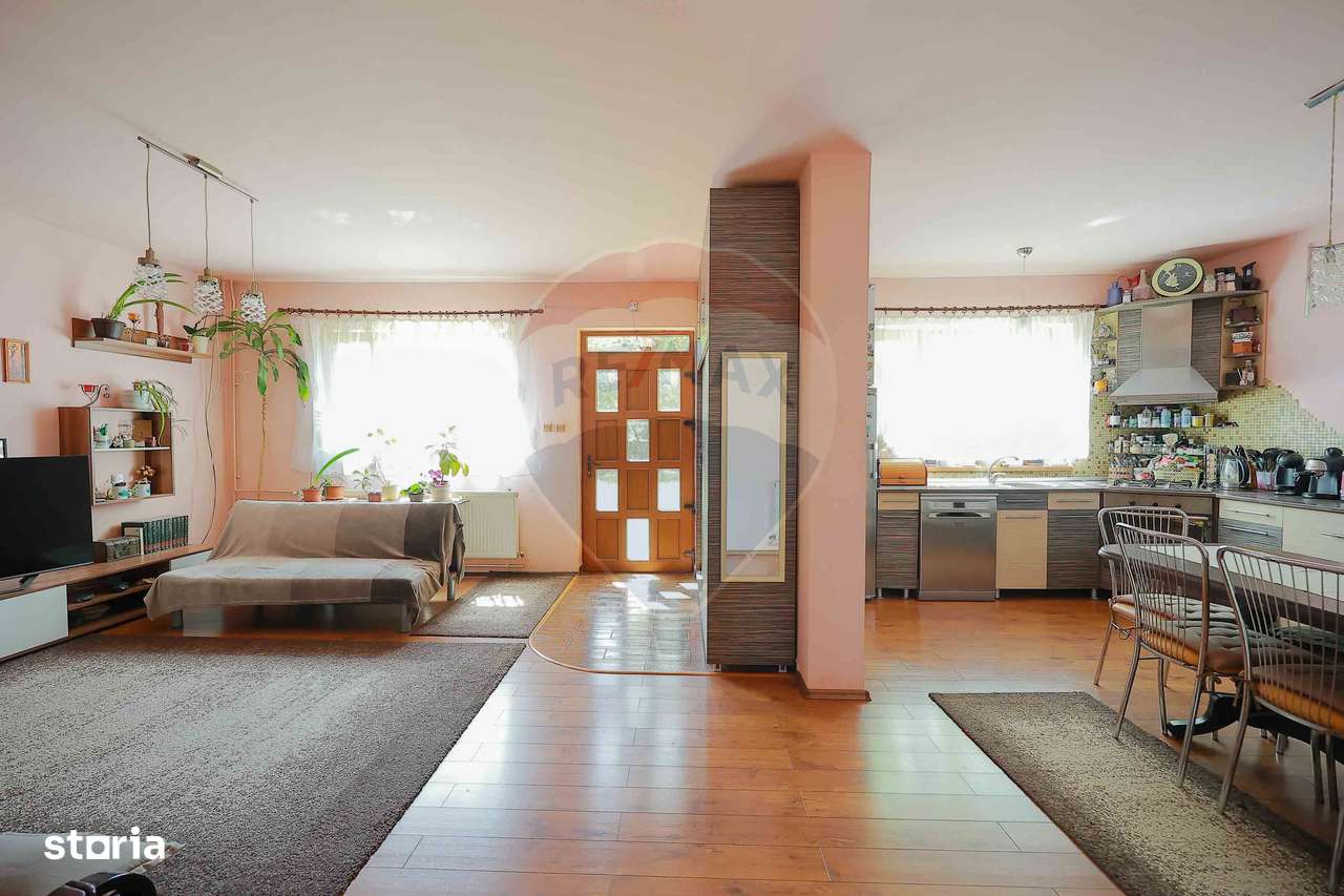 Casă de vânzare cu 1800 mp teren, Paleu - Imagine principală: 4/20