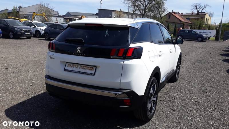 Peugeot 3008 1.2 PureTech Allure S&S EAT8 - 6