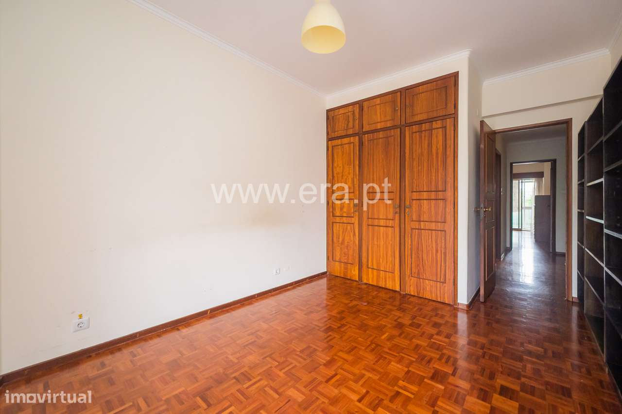 Apartamento T6 - Benfica-17