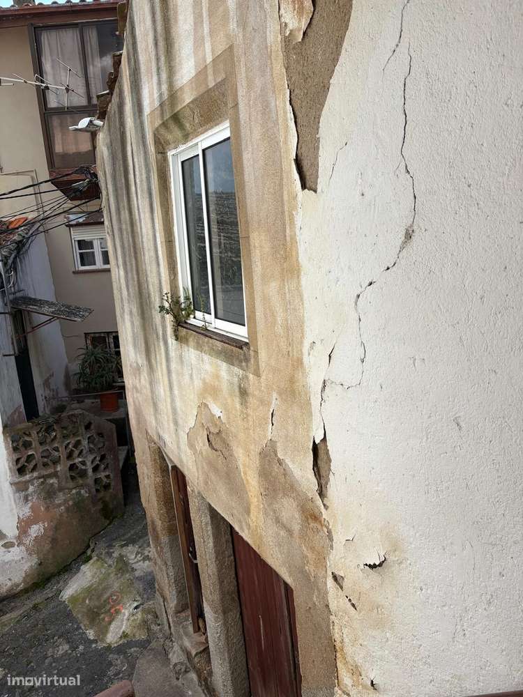 Apartamento T4 com 4 casas de banho e terraço - Grande imagem: 5/8