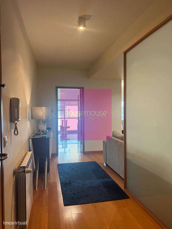 Apartamento T 3 Colégio D. Diogo de Sousa, no Centro da CIdade-9