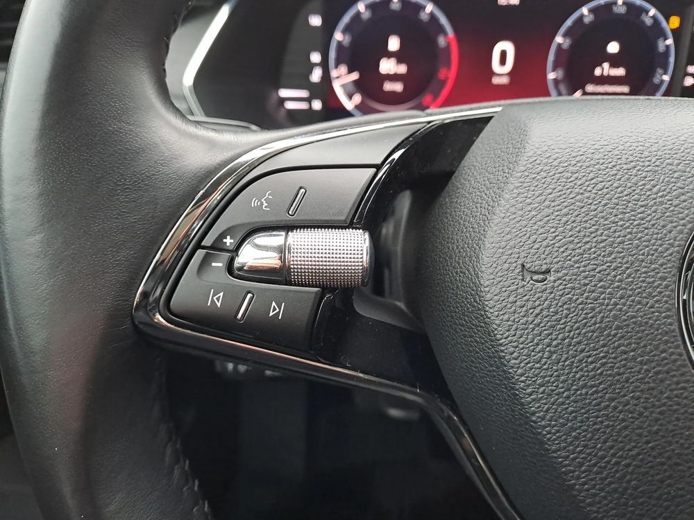 SKODA OCTAVIA ACC Virtual Kamera Style 1,5TSI 150KM Serwis ASO Salon PL VAT23%