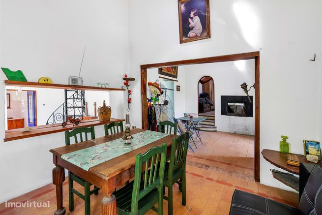 Charmosa Quinta com 4 Hectares à venda na idílica Salto - São Bartolom-9