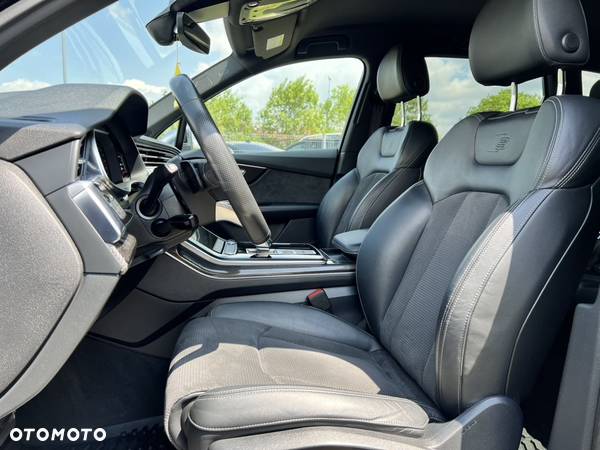 Audi SQ7 4.0 TDI Quattro Tiptronic - 8