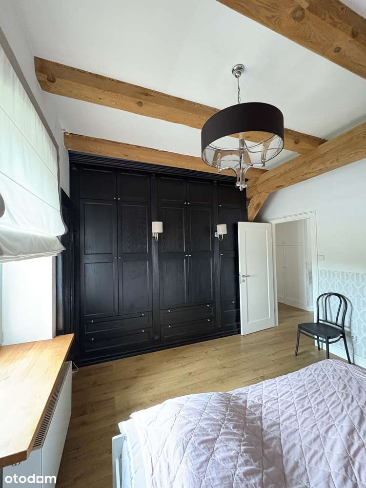 Mieszkanie w świetnym klimacie-13