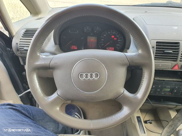 Volante Audi A2 (8Z0) - 1