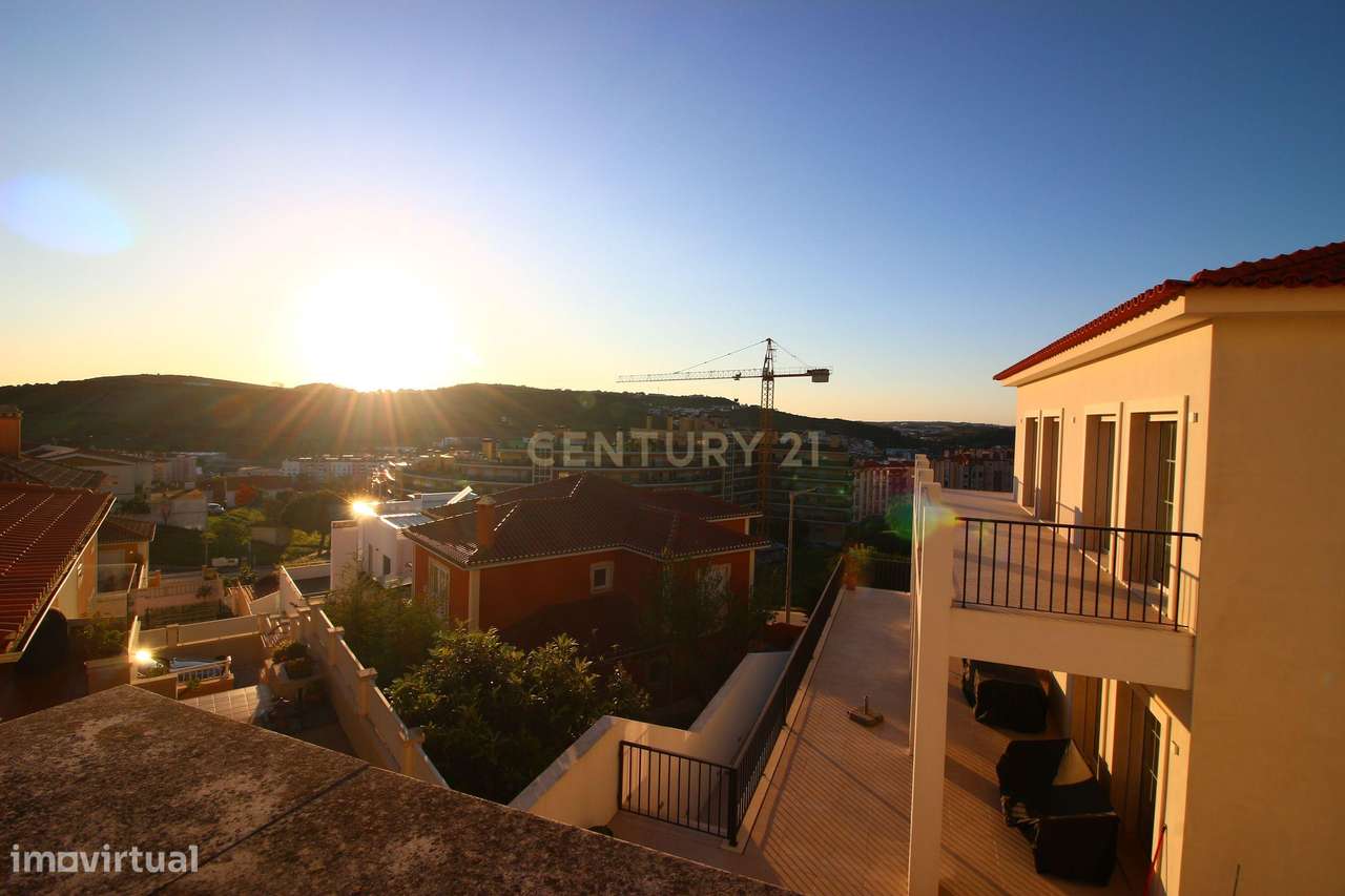 Moradia V4 em Torres Vedras, 566m2 ,vistas excecionais, qualidade e co-34