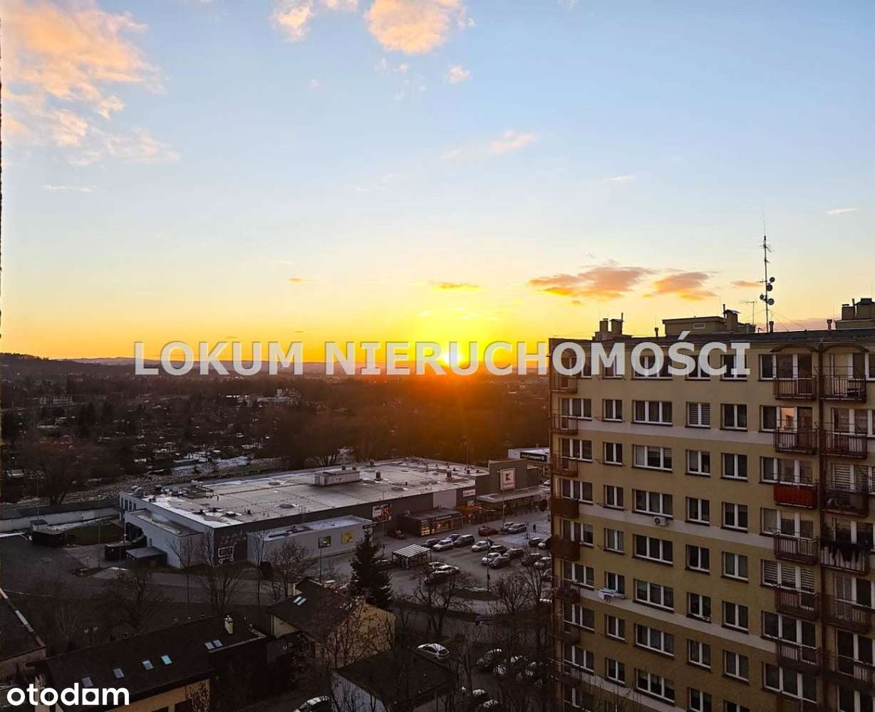 Kawalerka W Doskonałej Lokalizacji - Blisko Rynku.-0