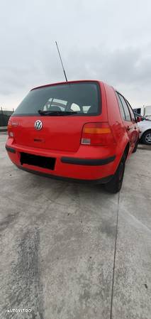 Dezmembrari  VW GOLF 4  1997  > 2006 - 3