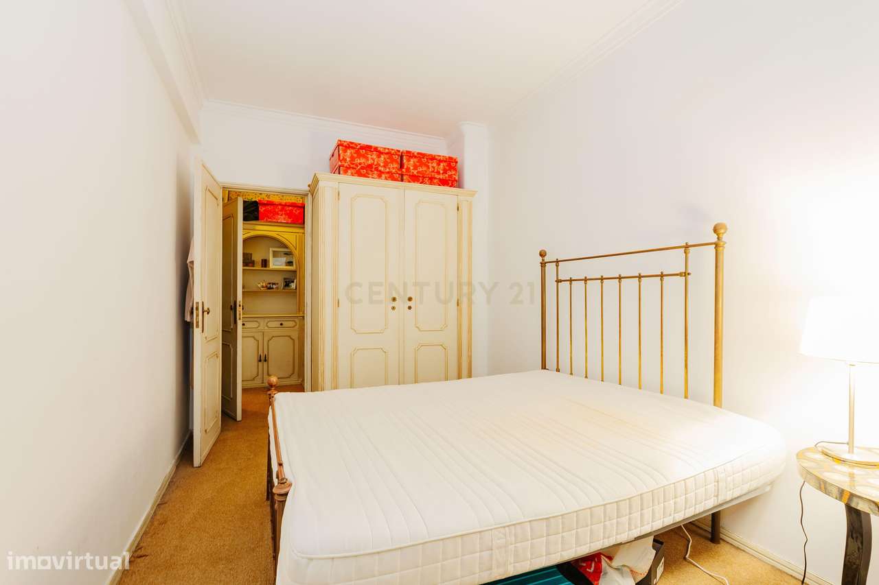 Apartamento T6 em Benfica – 210 m² junto ao Colombo - Grande imagem: 3/33