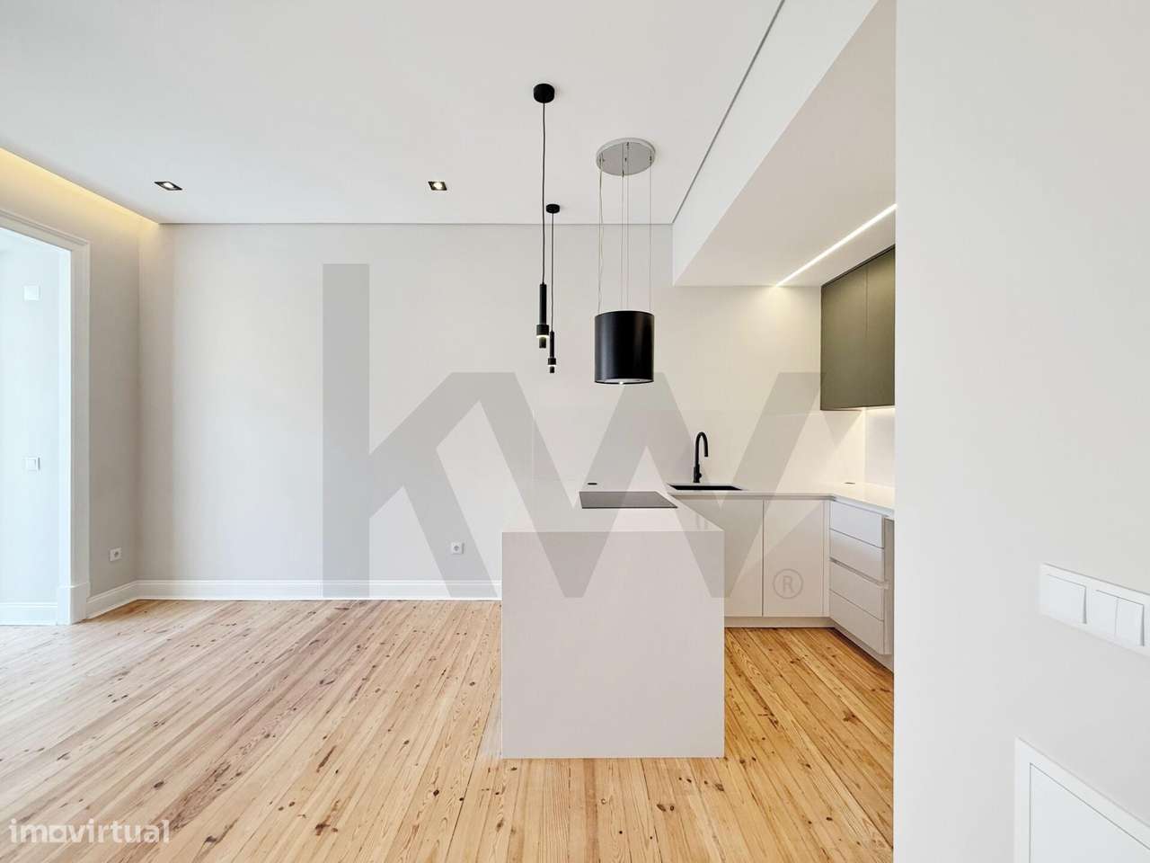 T3 REMODELADO | 2 SUITES | CLOSET | LOGRADOURO 35 m2 | AV. ALMIRANTE R-29