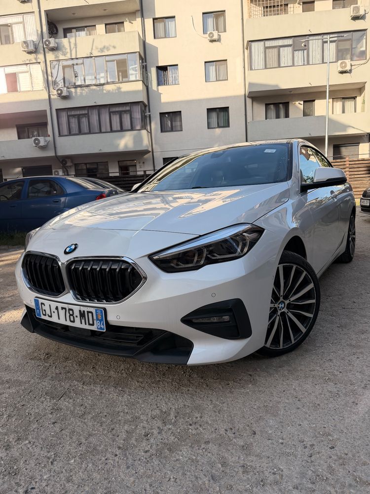 BMW 2 Series 218d AT 2022