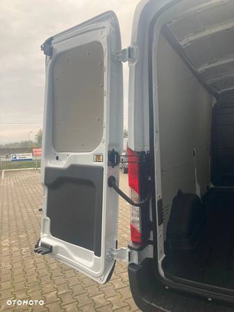 Ford Transit VAN L3H2 - 21