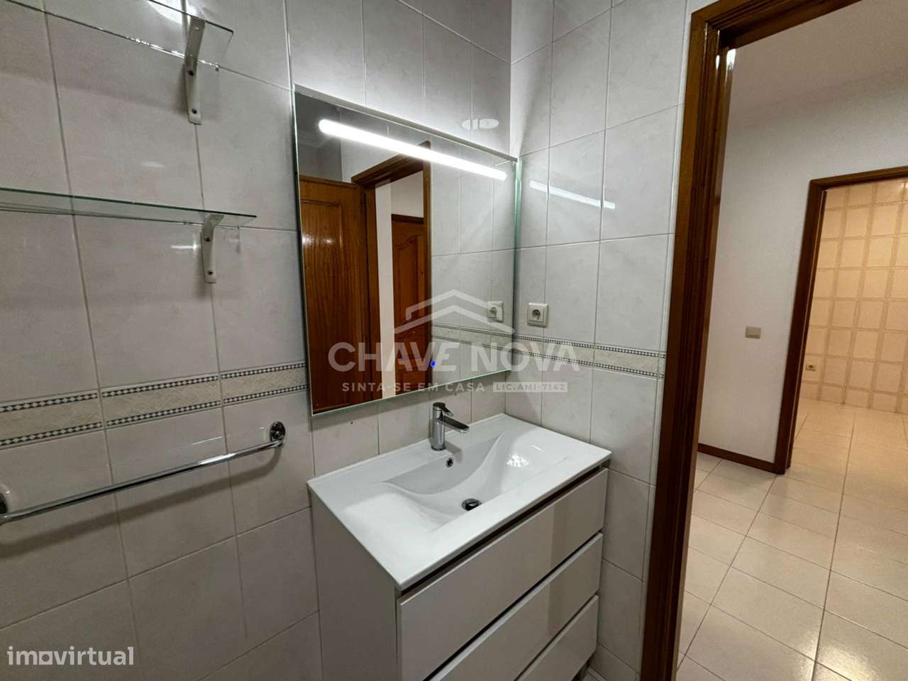 Fantastico Apartamento T1 em Canidelo-16