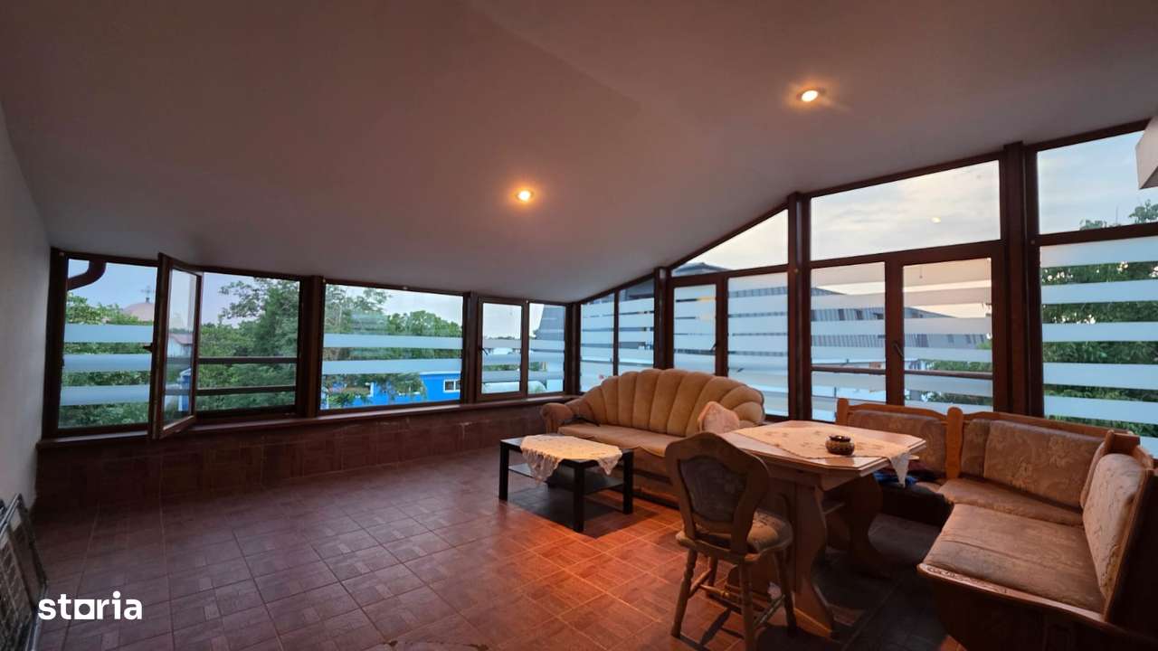 Imobil ideal pentru familie-DUPLEX central-267mp utili-teren 368 mp - Imagine principală: 1/9