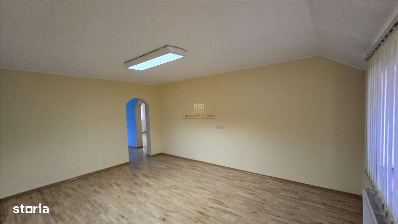 Spatiu 4 Birouri Radauti Ultracentral De Inchiriat - Imagine principală: 3/10