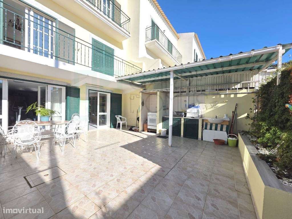 Moradia geminada T3+1 com Terraço - Vila Nova de Cacela-37