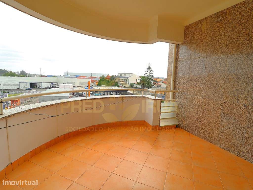 Apartamento T3 em Arrendamento em Santiago de Riba-Ul, Oliveira de ... - Grande imagem: 5/19